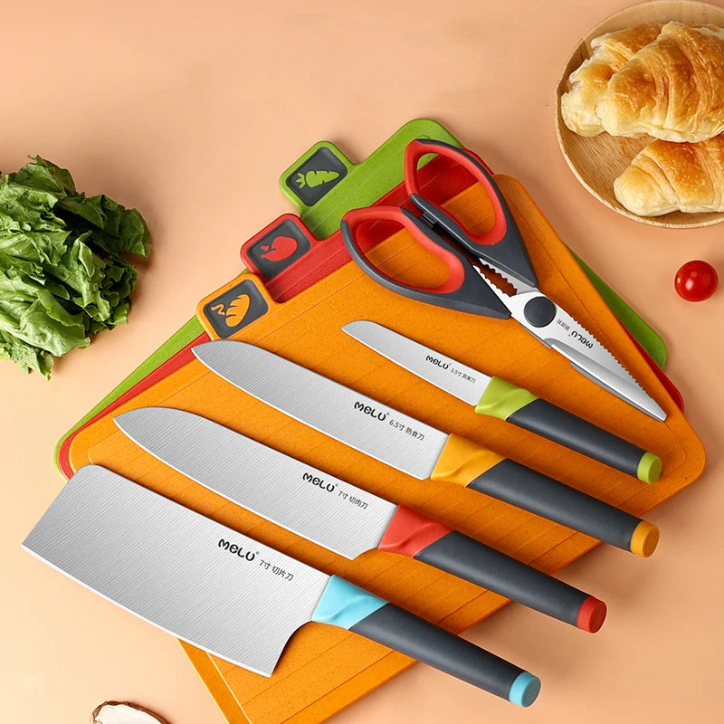Kitchen knife set, knife holder