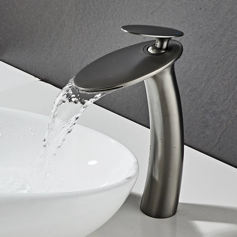 Washbasin with high and low brass faucet
