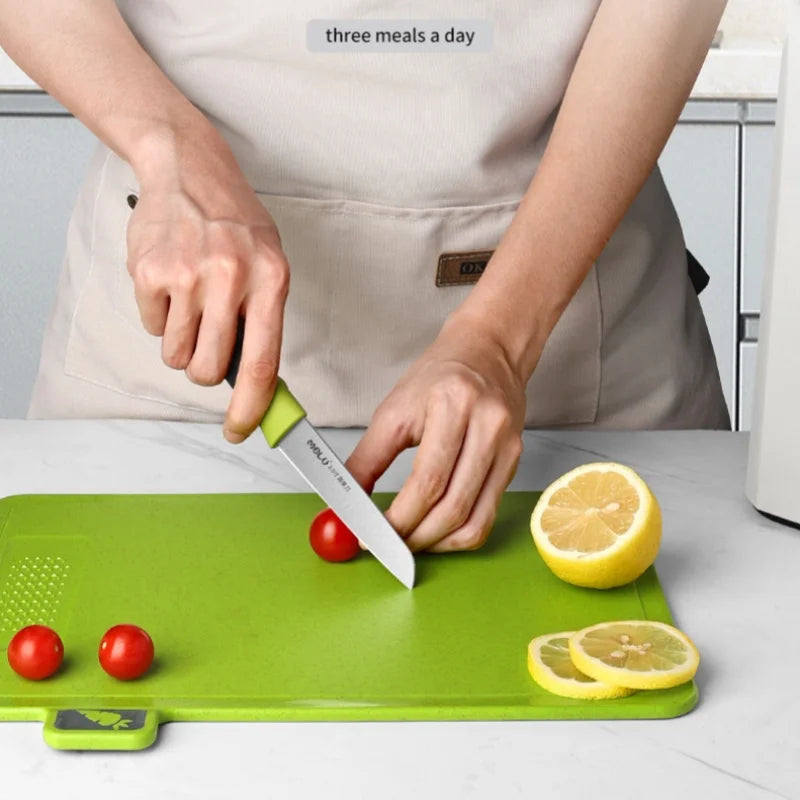 Kitchen knife set, knife holder
