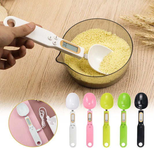 Small battery-operated electronic measuring spoon