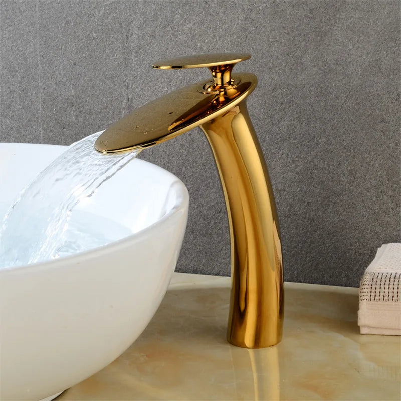 Washbasin with high and low brass faucet